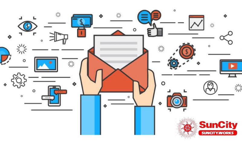 Gui-yeu-cau-thong-qua-email